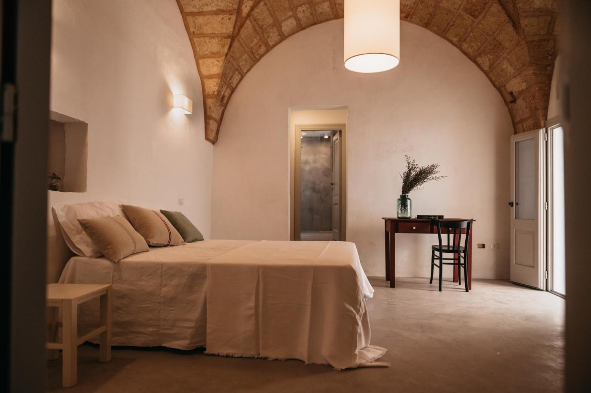 Palazzo Pati Hotel Tiggiano Buitenkant foto